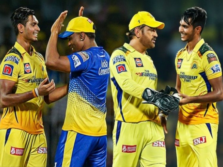 Dwayne Bravo is "100 per cent" sure of Dhoni's return to CSK next year