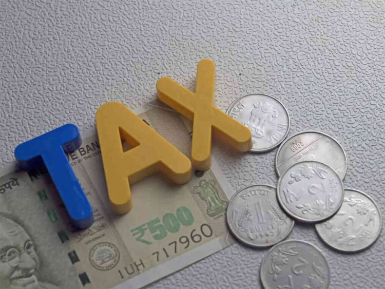 I-T dept to keep open SFT returns filing portal for FY'23 for 'couple days'