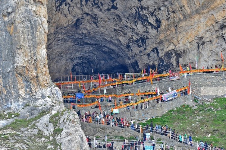 300,000 pilgrims have so far registered for Amarnath Yatra: Shrine board