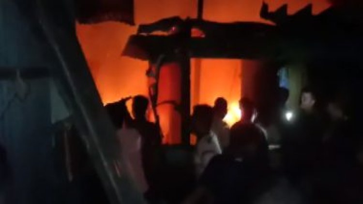 Assam: 16 houses gutted in Tinsukia slum fire, no casualties