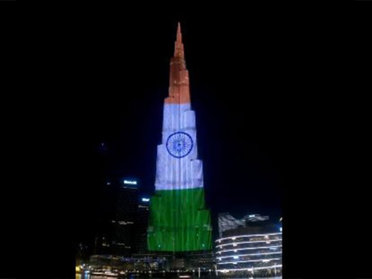 UAE: Dubai's Burj Khalifa lit up in colours of Indian flag, welcomes PM Modi with dazzling light show