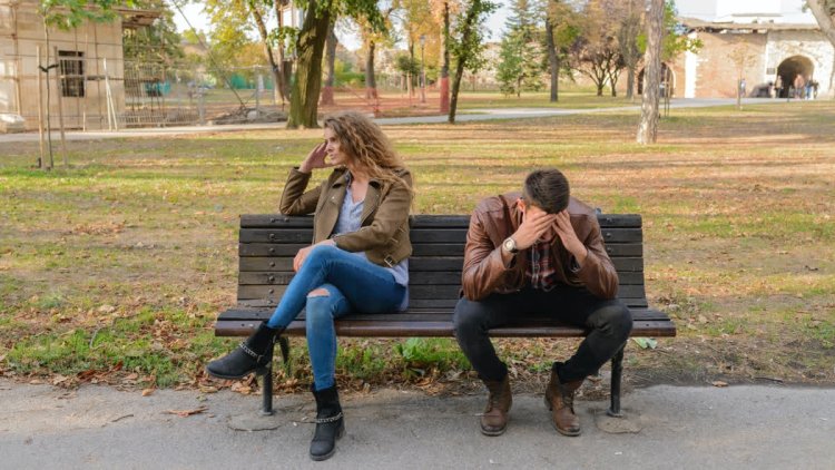 Experts examine how women, men react to stress, pressure