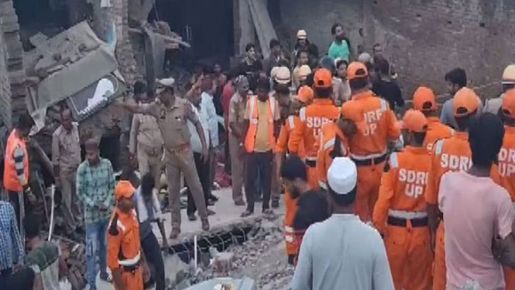 2 killed, ops on to rescue 3 trapped in Barabanki building collapse