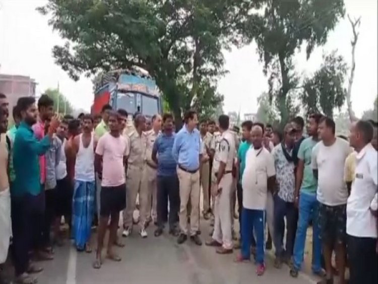 Three crushed to death by truck in Bihar's Nawada