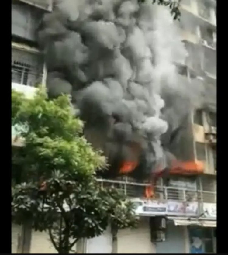 Maharashtra: Fire breaks out in Mumbai building, 4 injured