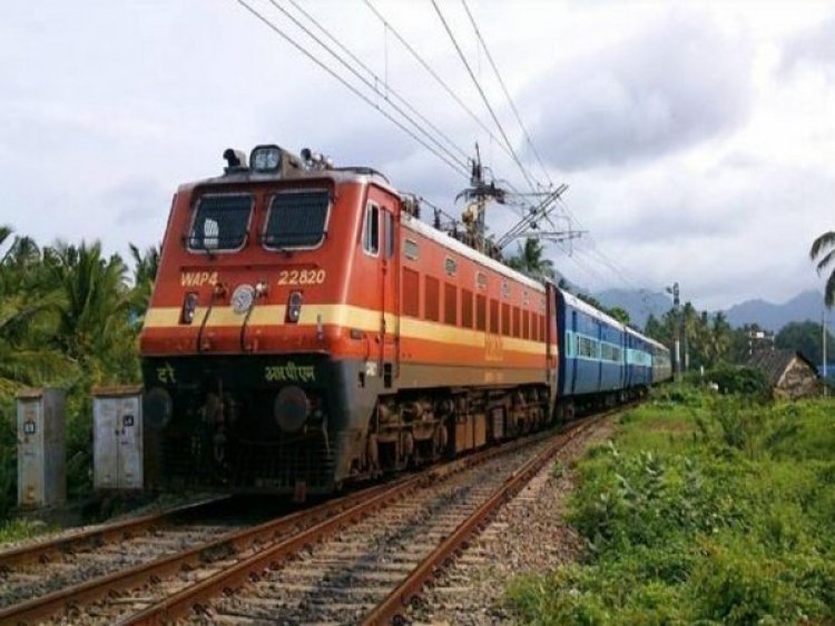 TN rains: 11 express trains cancelled after water level breaches danger mark in Basin Bridge-Vyasarpadi section