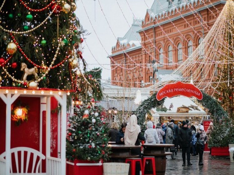 Moscow Invites You to Plunge into a New Year's Fairy Tale