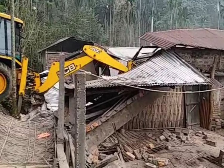 Assam anti-encroachment drive: Golapara administration evicts 50 families from reserve forest