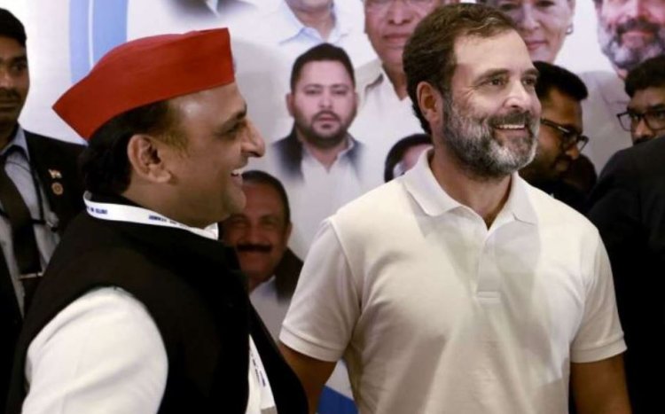 SP, Congress announce tie-up for Lok Sabha polls in UP, Cong gets 17 seats