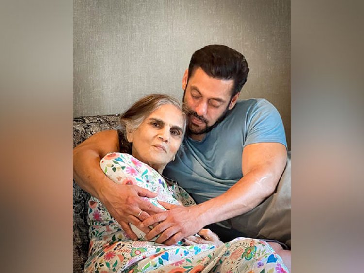 Salman Khan kisses his mother at CCL 2024, fans react