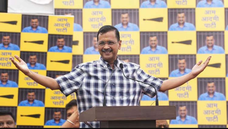 SC rejects plea to remove Kejriwal as CM, says it is up to Delhi L-G to act