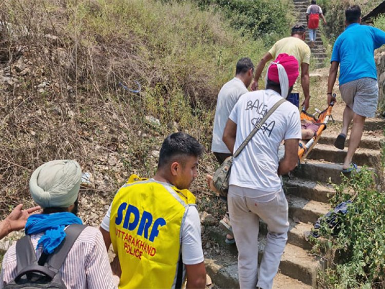 10 people killed as tempo traveller falls into deep gorge in Uttarakhand's Rudraprayag