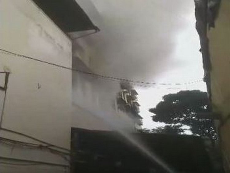 Maharashtra: Fire breaks out in Thane's Arjun Tower; dousing operations underway