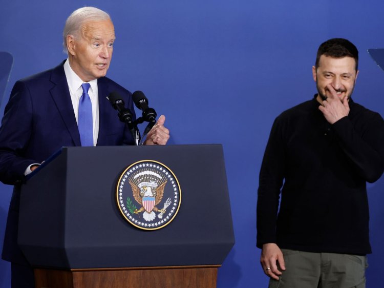 US President Joe Biden defends himself after introducing Zelenskyy as Putin