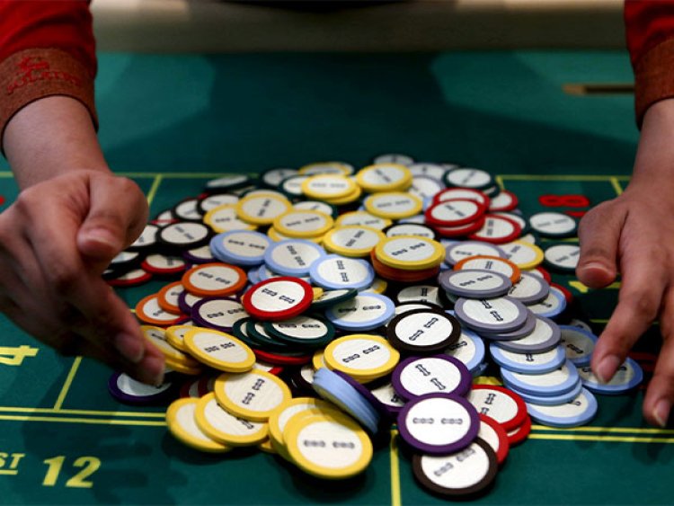 Philippines implements ban on offshore gambling, targeting Chinese-run operations