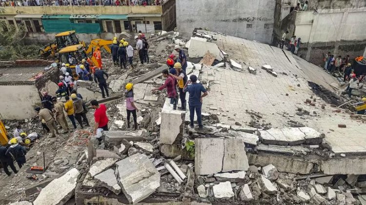 Four-storey building collapses in Navi Mumbai; 2 rescued, 3 feared trapped