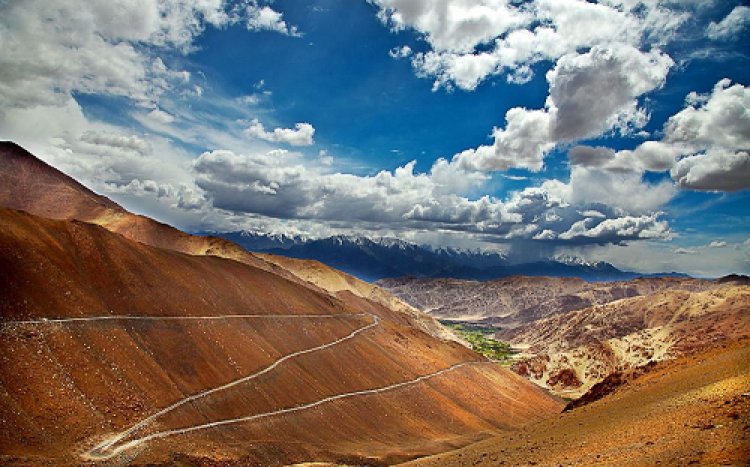 "Steep rise in temperature in Ladakh a matter of concern": Ladakh IMD Director