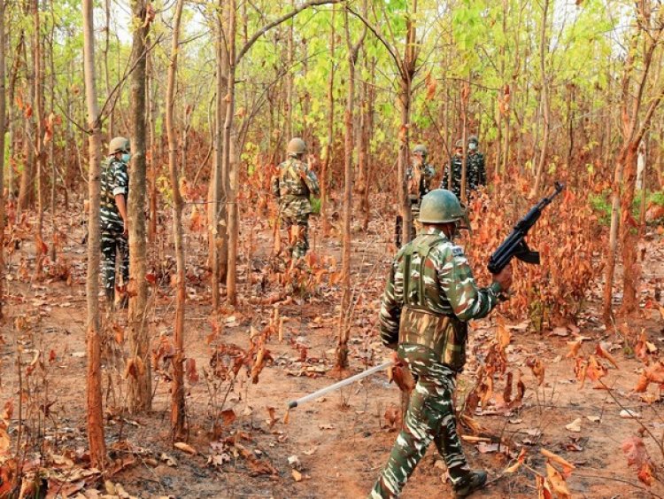 Chhattisgarh: Encounter currently underway between security forces and Naxal cadres