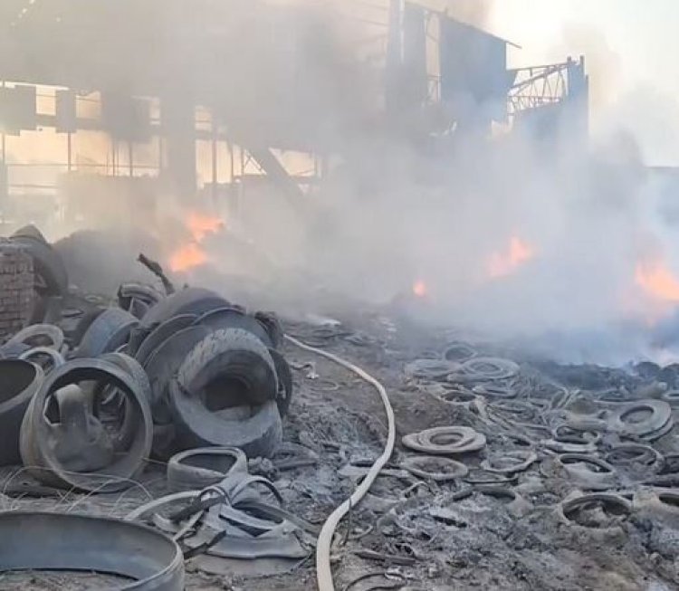 Fire breaks out in tyre factory in UP's Baghpat