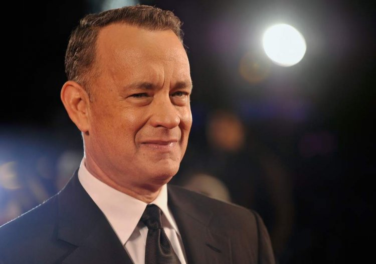 Tom Hanks in talks to play Elvis Presley's manager in Baz Luhrmann's next