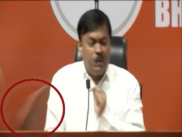 A man threw shoe at BJP leaders