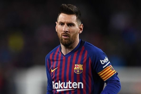 Messi rested as win over Alaves edges Barca closer to the title