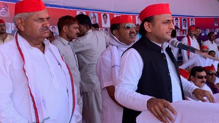 PM did nothing for water scarce Bundelkhand: Akhilesh