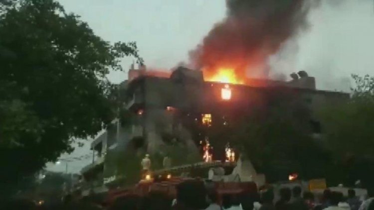 Fire breaks out at paper factory in UP