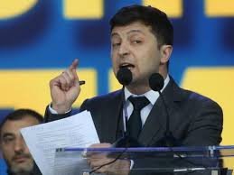 Ukraine's president-elect offers passports to Russians