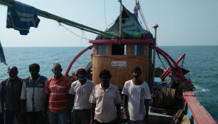 Pakistan apprehends 22 Indian fishermen off Gujarat coast