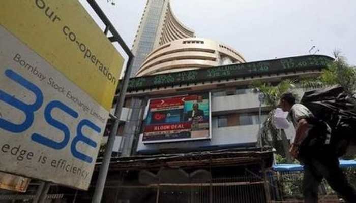 Sensex logs 9th straight loss, crashes 372 pts