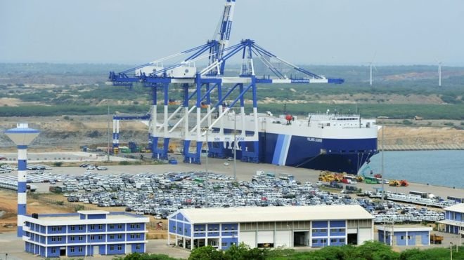 Sri Lanka signs port deal with India, Japan
