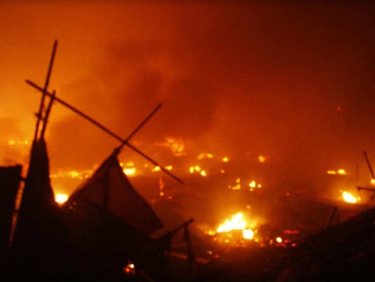 Over 250 shanties gutted in massive fire in Jammu
