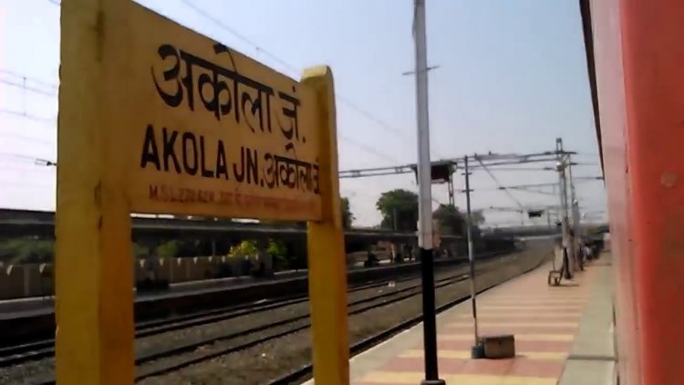 Man found killed at Akola railway station