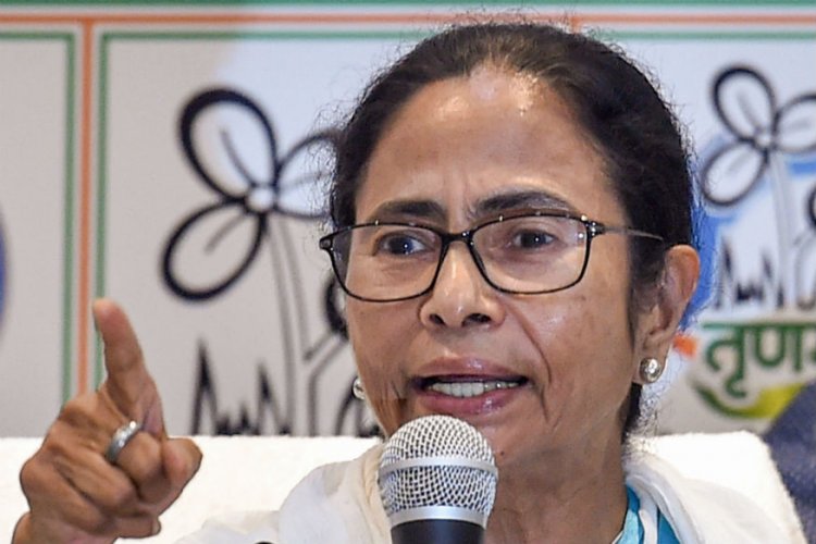 Mamata warns party workers against infighting, asks them to reach out to masses