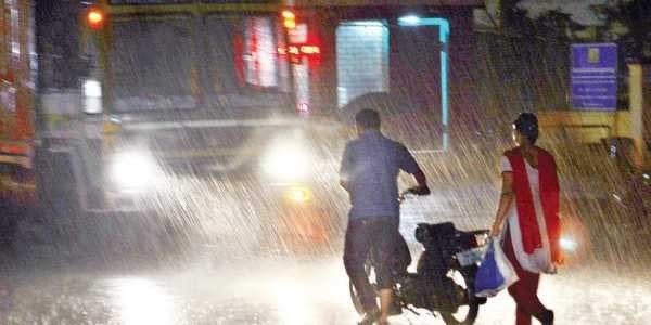 Pre-monsoon showers experienced in some parts of Maha
