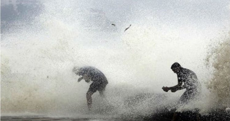 Gujarat likely to get heavy rain due to cyclonic storm