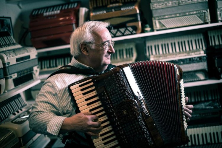 "Accordion Stories From The Heart" Author Talk & Mini-Concert Free Program June 23 In Litchfield