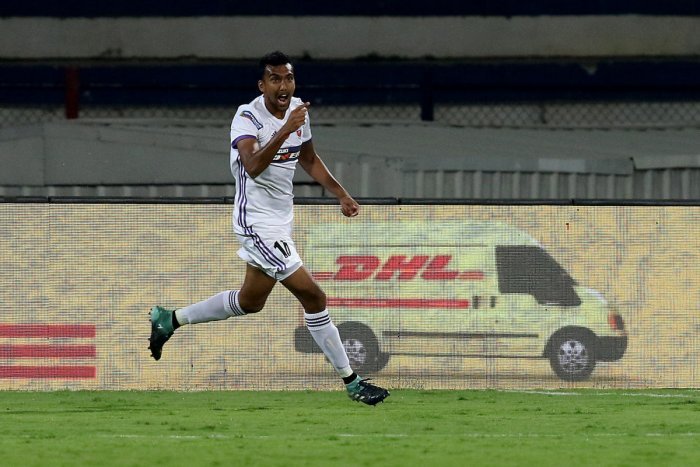 Mumbai City FC confirm signing of Carlos, Golui
