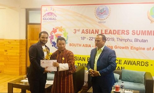 Dr. Gaurav Nigam conferred ‘Innovative Research Excellence Award 2019’ at Asian Leadership Summit, Bhutan