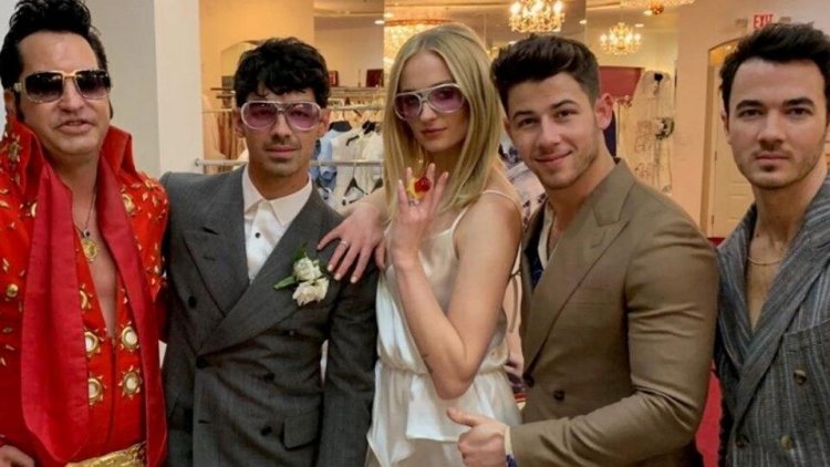 Sophie Turner-Joe Jonas' Parisian wedding
