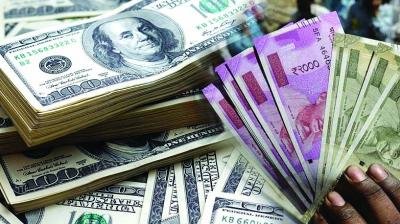 Rupee does U-turn, up 10 paise at 68.40 a US dollar