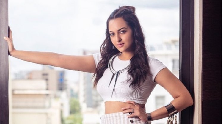 People get defensive when presented with hard facts: Sonakshi Sinha