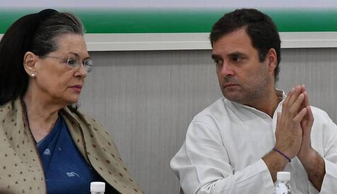 Sonia, Rahul recuse themselves from CWC meet