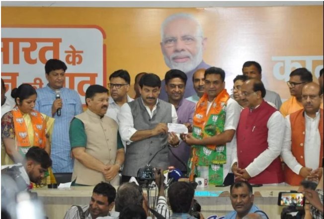 Former AAP min Kapil Mishra joins BJP