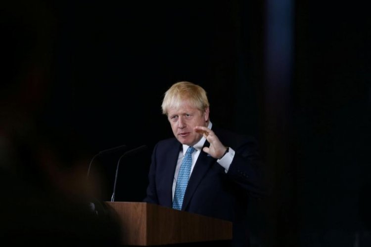 Boris Johnson issues backstop ultimatum to EU over Brexit