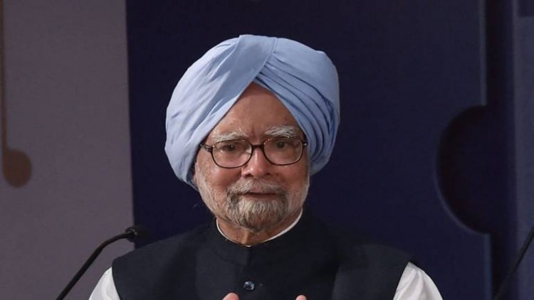 Govt withdraws Manmohan Singh's SPG cover