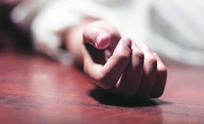 Man kills self by consuming poison; films act: Police