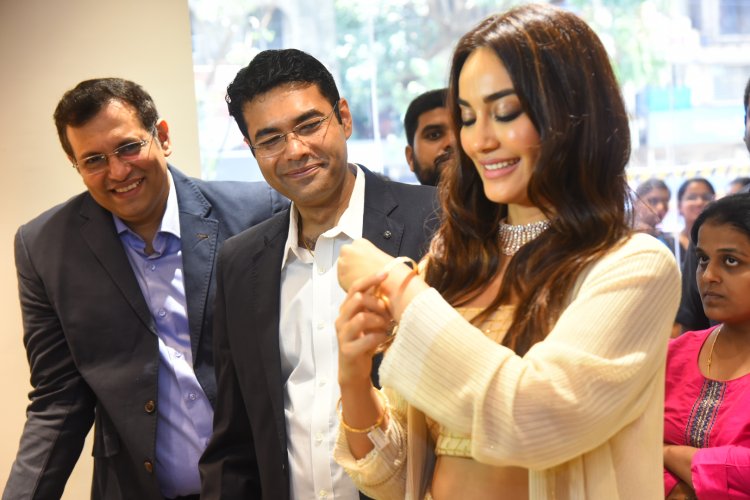 Reliance Jewels launches New showroom in Ghatkopar in Mumbai