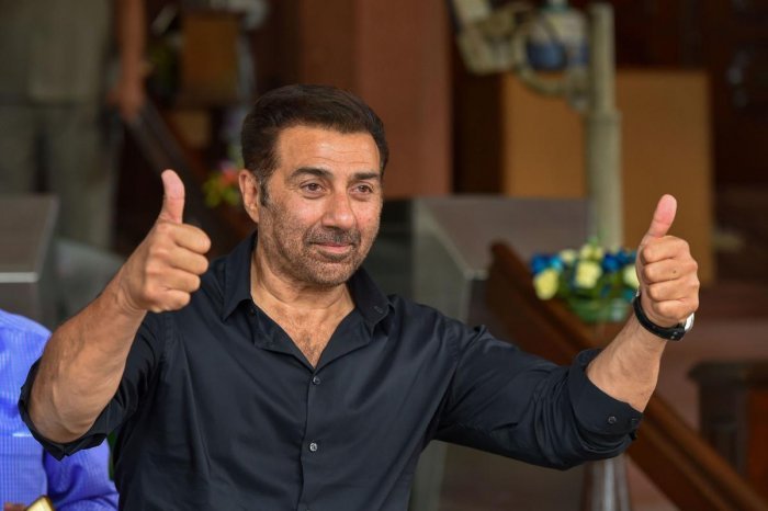 Not in politics to get clicked or blow my own trumpet: Sunny Deol